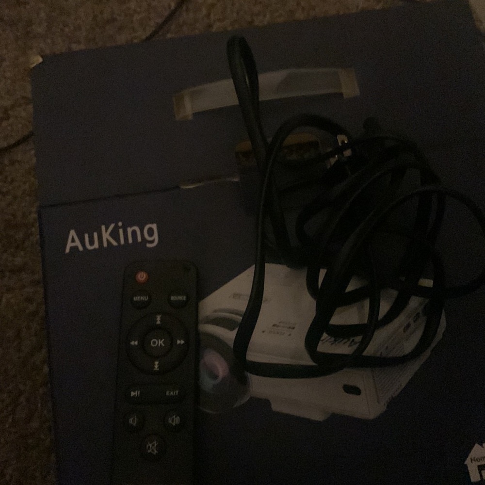Projector - Picture 2 of 7